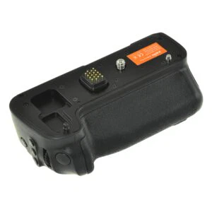 Alternative view of Jupio JBG-P050 (Panasonic  Battery Grip for Panasonic DMC-GH3 / DMC-GH4 (DMW-BGGH3))