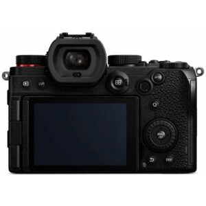 Alternative view of Panasonic LUMIX DC-S5 Body